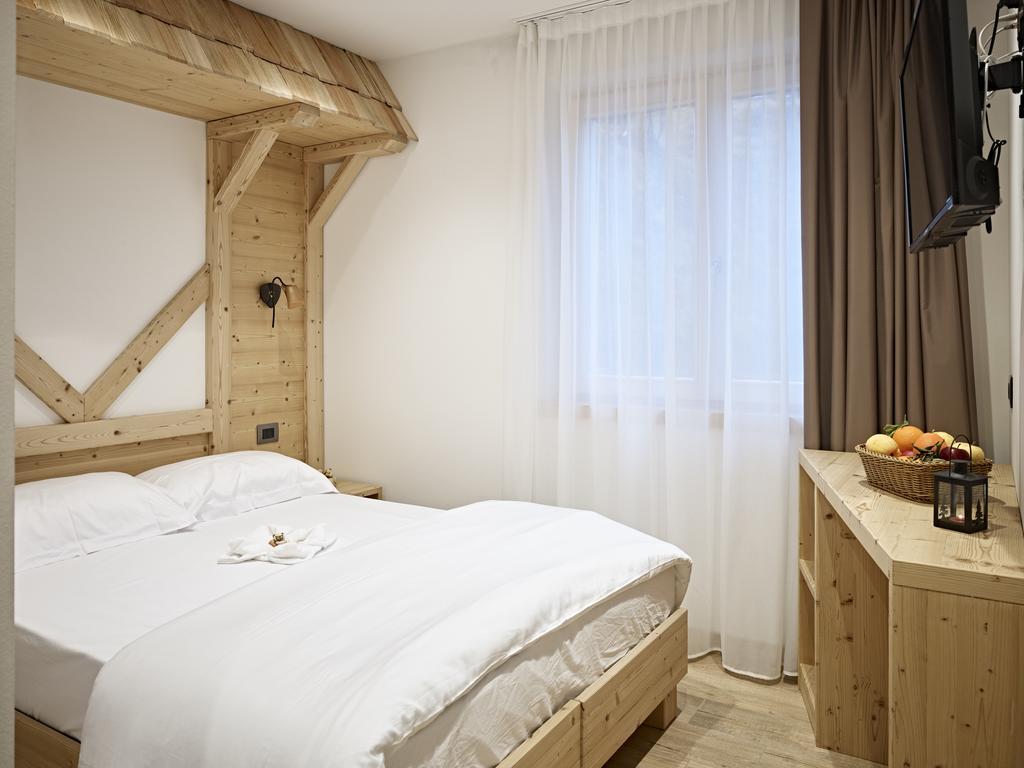 B&B Augusto Madonna Zewnętrze zdjęcie